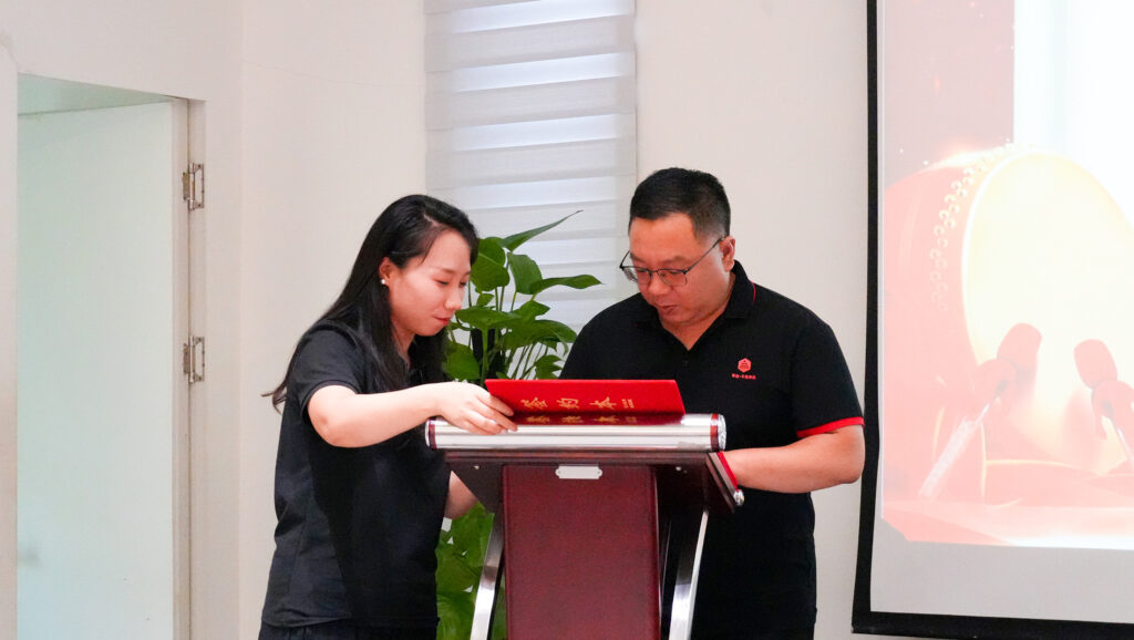提质效?开新局 | 热博rb88物流2025年度年中会议圆满召开